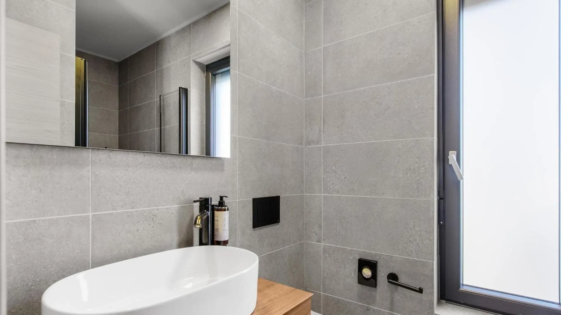 Modern Villa Apartment With Private Pool Karigador 0*,