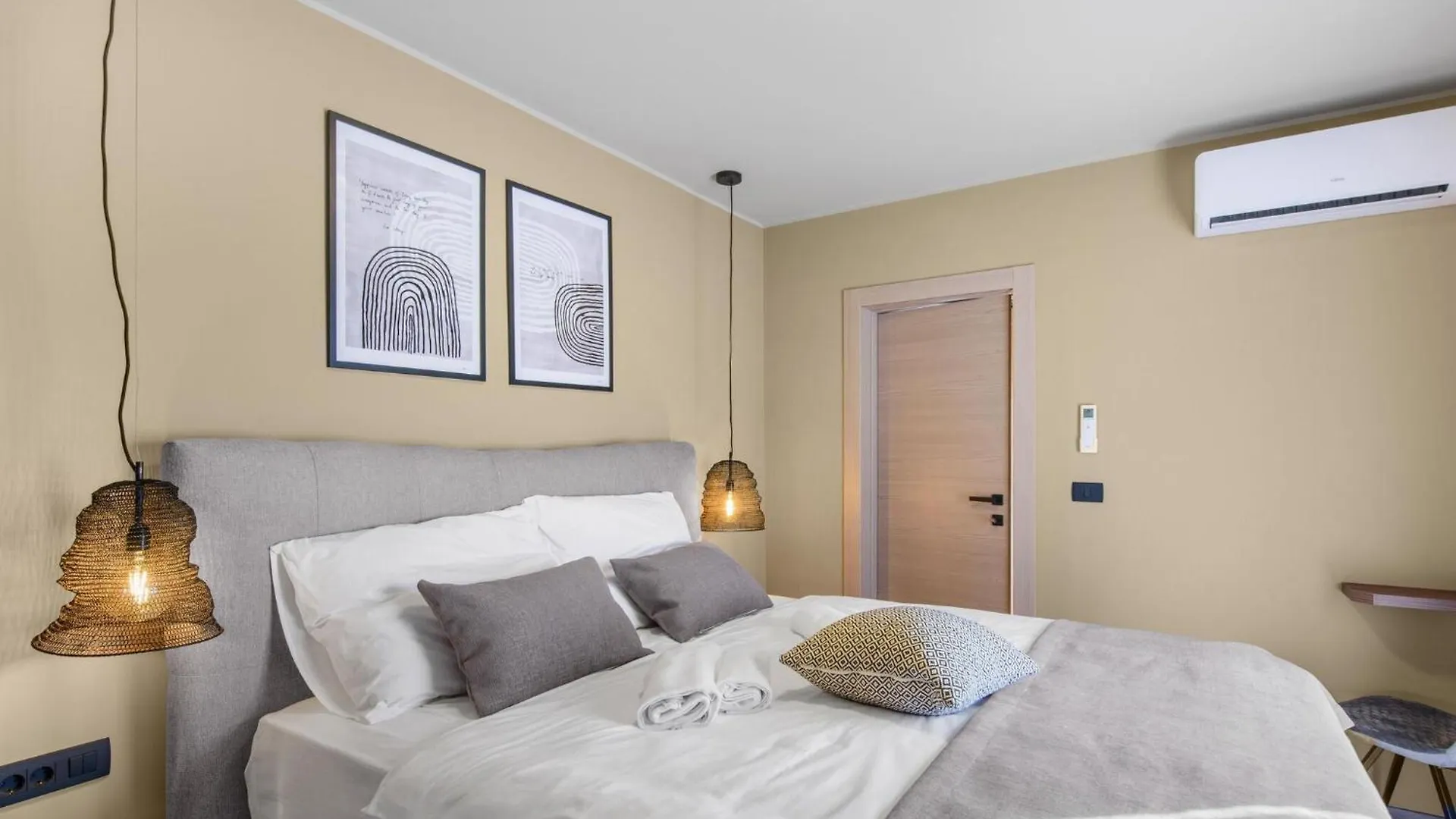 Modern Villa Apartment With Private Pool Karigador 0*,  Chorvatsko