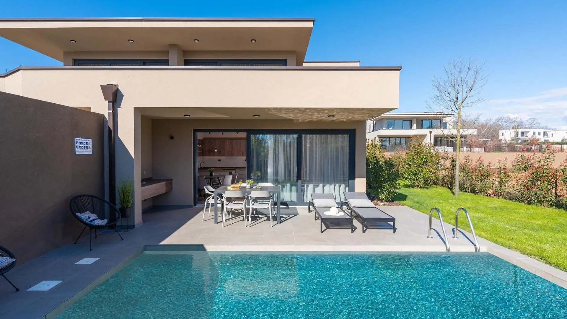 Modern Villa Apartment With Private Pool Karigador